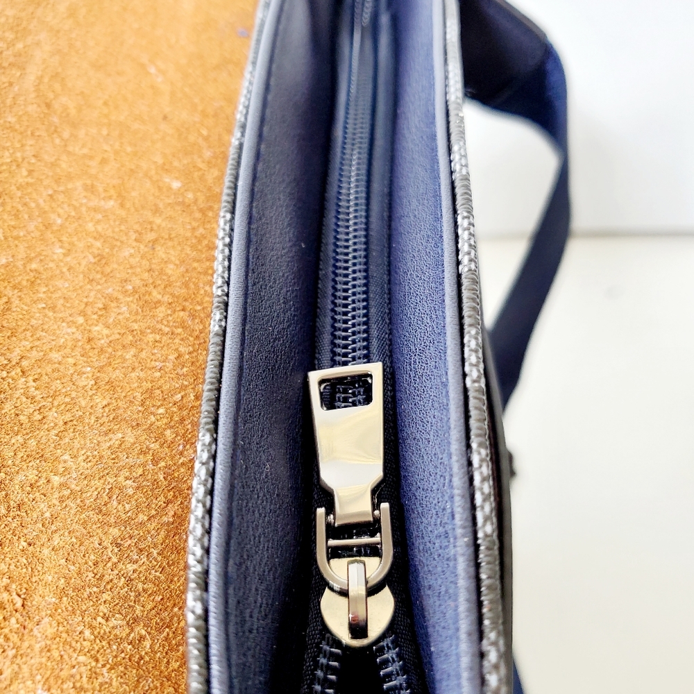 Classic Fashion Men's Blue Messenger Expandable Crossbody Shoulder Bag - Picture 9 of 14